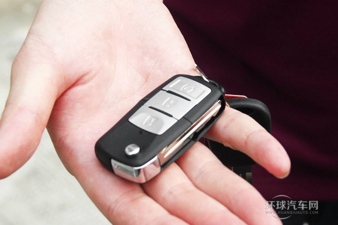 2014款 1.5L 手動(dòng)尊享型