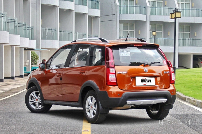 2014款 1.5L 手動尊享型