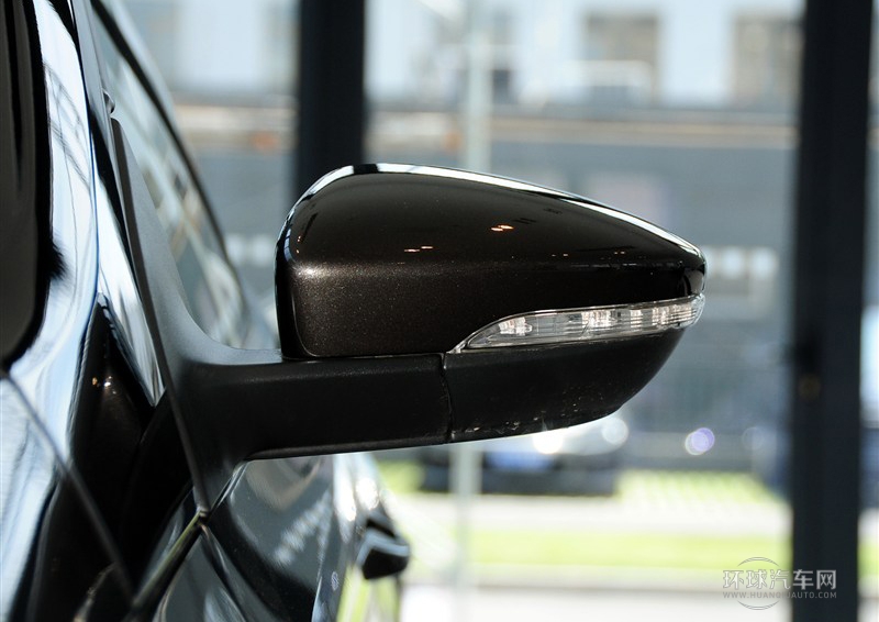 2011款 2.0TSI 豪華版