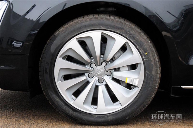 2013款 A8L 40 hybrid