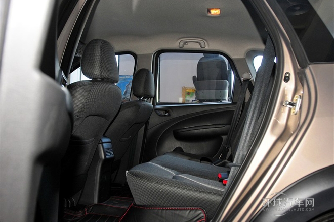 2014款 LV 改款 1.5L 手動(dòng)豪華型