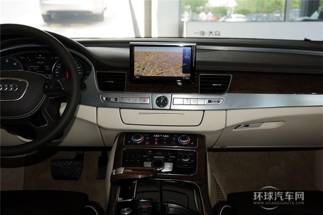 2013款 A8L 30 FSI 專享型