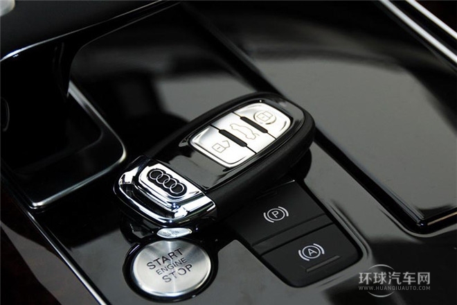 2013款 A8L 30 FSI 舒適型