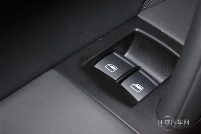 2013款 TT Coupe 45 TFSI 彩色夢幻版