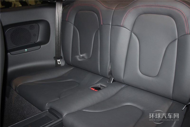 2013款 TT Coupe 45 TFSI 彩色夢幻版