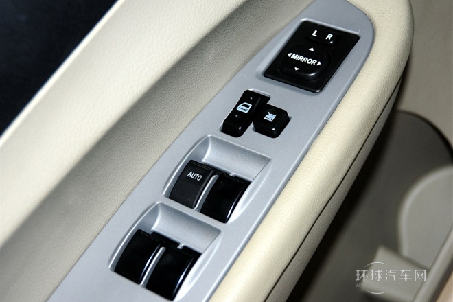 2014款 XL 1.5L 手動(dòng)舒適型 國(guó)V