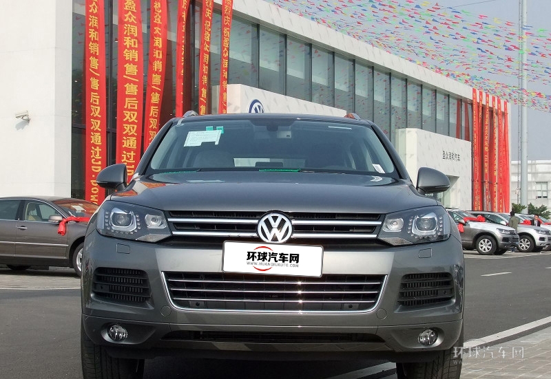 2011款 3.0TDI V6 柴油標(biāo)配型