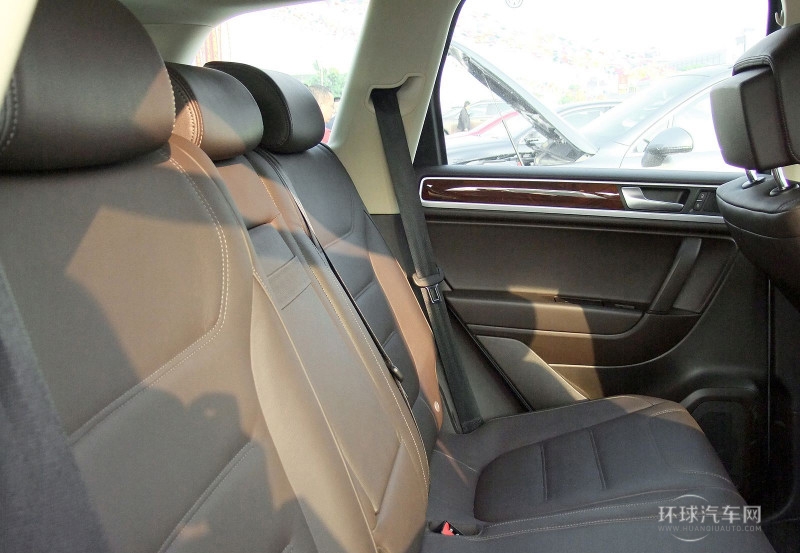 2011款 3.0TDI V6 柴油舒適型