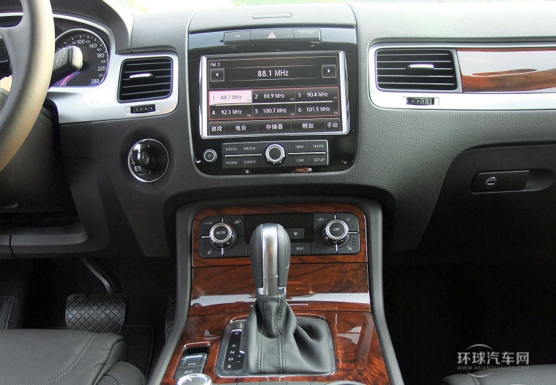 2011款 3.0TDI V6 柴油舒適型