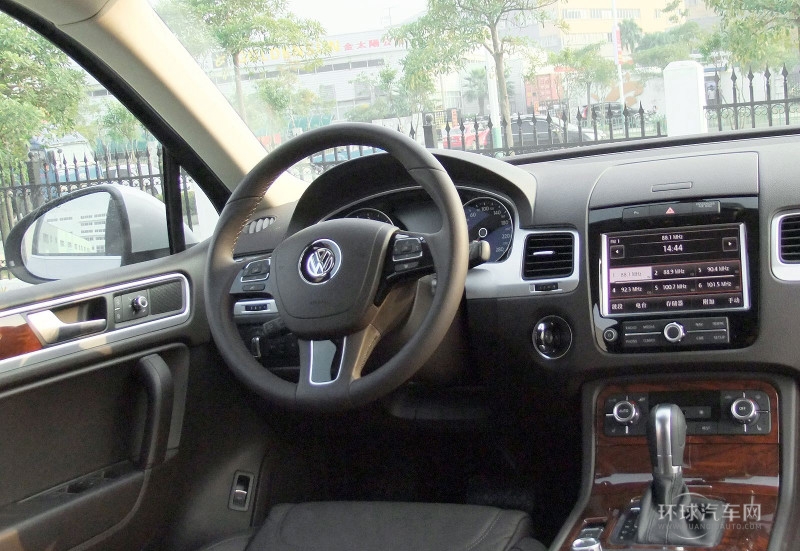 2011款 3.0TDI V6 柴油舒適型