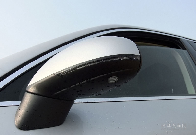 2011款 3.0TDI V6 柴油舒適型