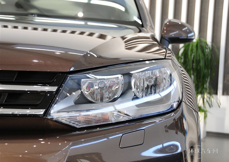 2011款 3.0TSI V6 標配型