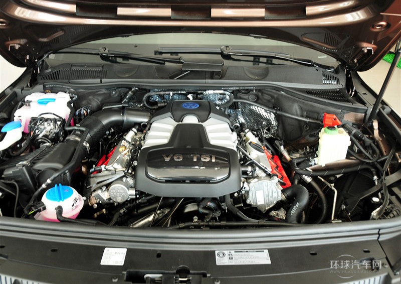 2011款 3.0TSI V6 高配型