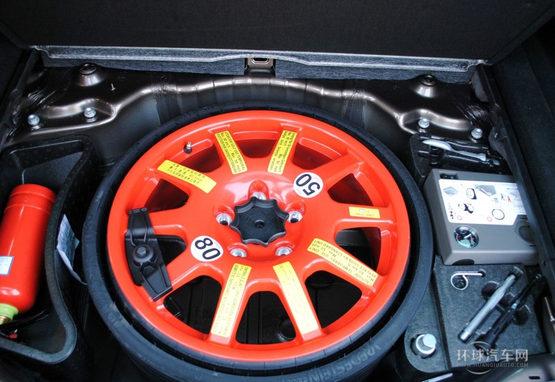 2011款 3.0TSI V6 豪華型