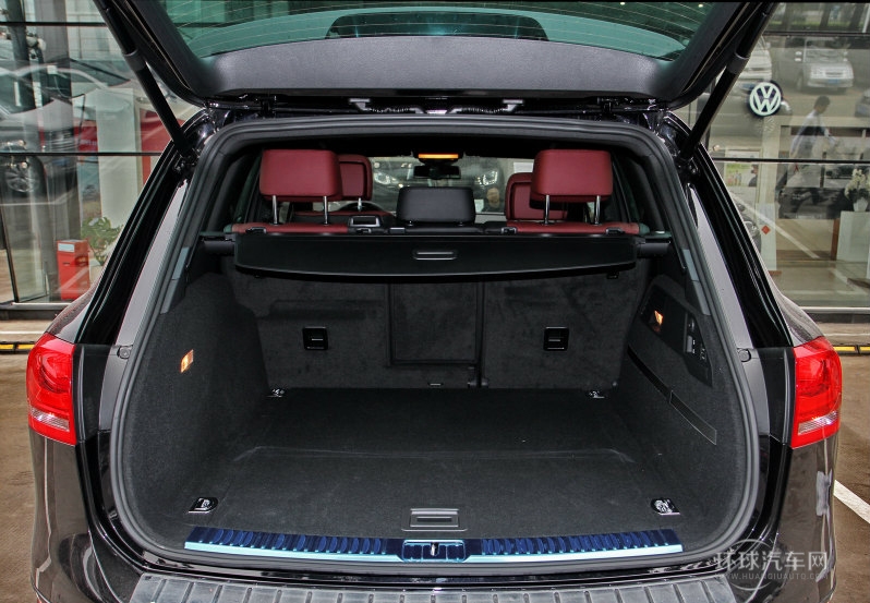 2013款 3.0TSI V6 限量奢華版