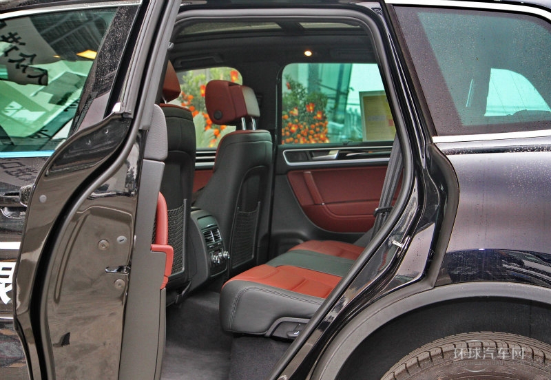 2013款 3.0TSI V6 限量奢華版