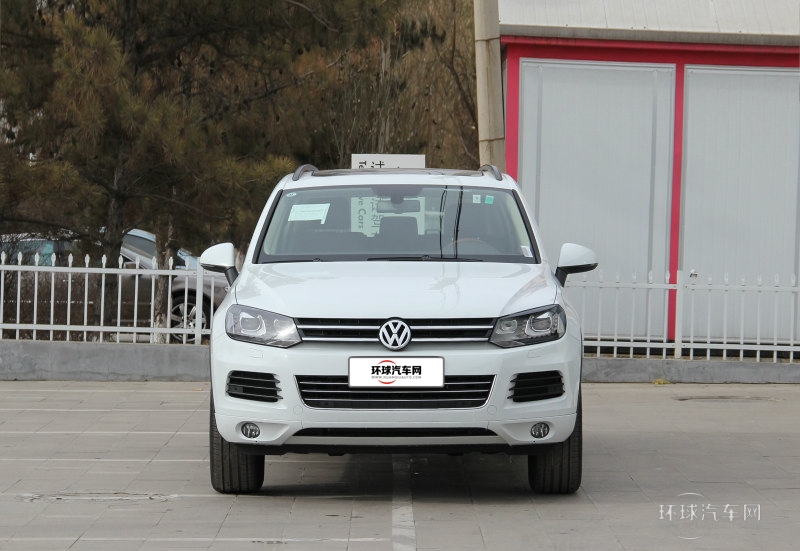 2013款 3.6L V6 越野增強(qiáng)豪華型