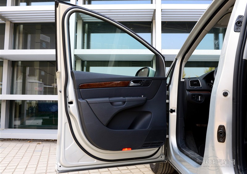 2012款 2.0TSI 豪華型 歐IV