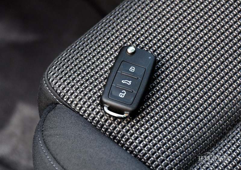 2013款 1.8TSI 標配型 歐IV