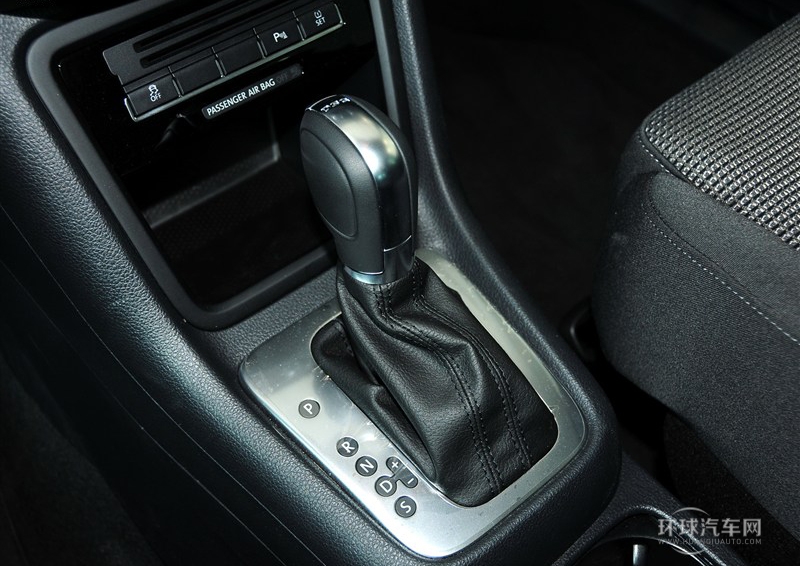 2013款 1.8TSI 標配型 歐V