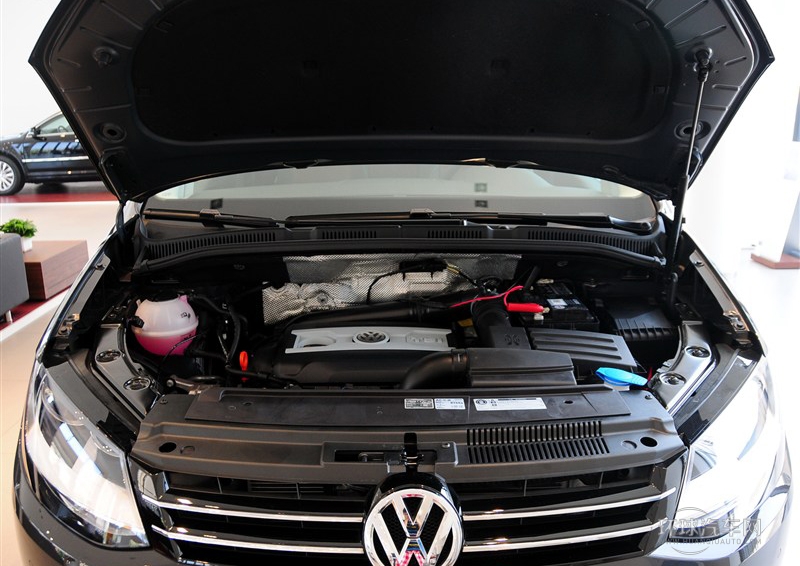 2013款 1.8TSI 舒適型 歐V