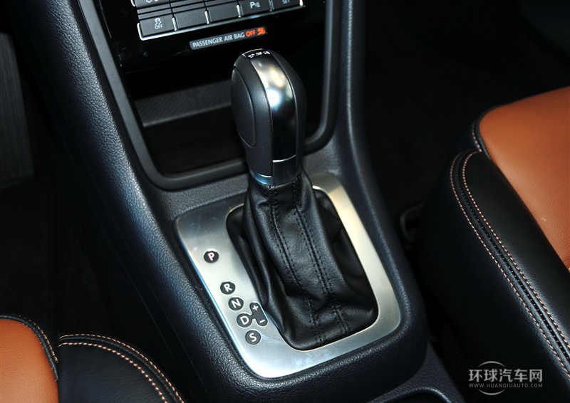 2013款 1.8TSI 舒適型 歐V