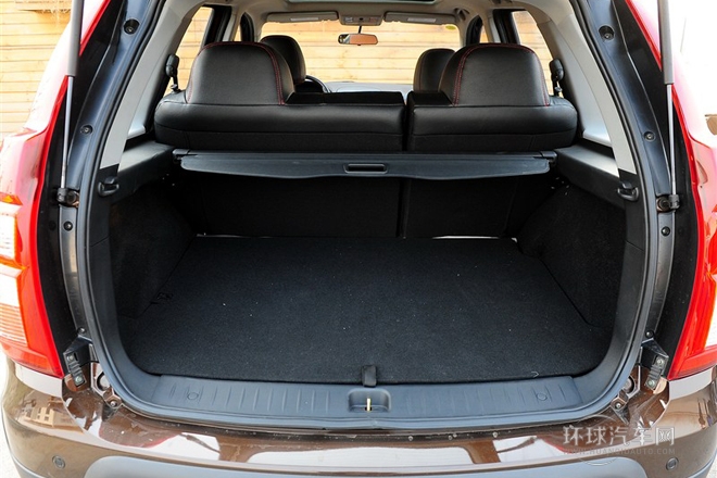 2013款 1.8T 尊貴型