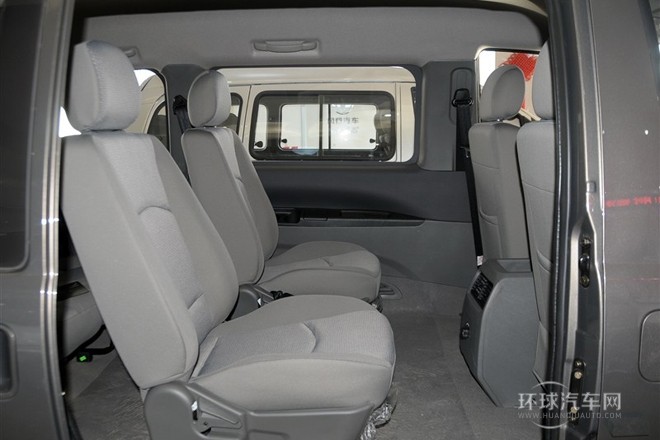 2014款 M3 1.6L 7座舒適型