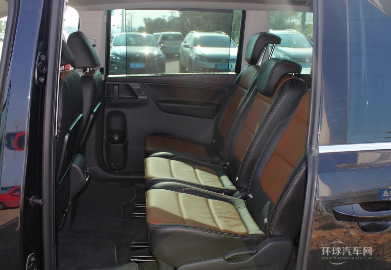 2013款 2.0TSI 豪華型 歐V