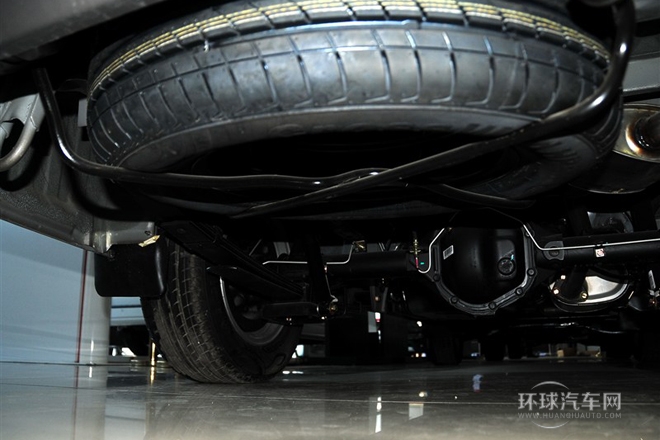 2014款 M5 Q3 2.0L 7座短軸豪華型