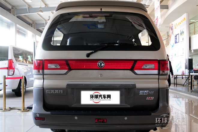 2014款 M5 Q3 2.0L 7座短軸豪華型