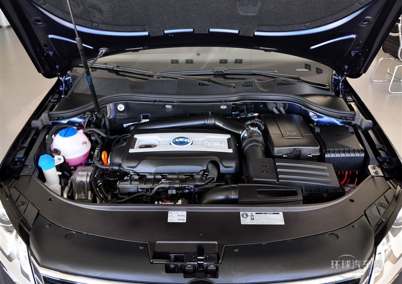 2012款 旅行版 2.0TSI 豪華型