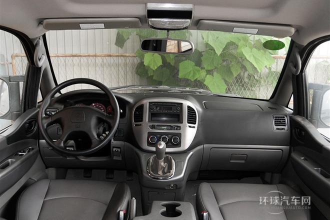 2014款 M5 Q3 2.0L 7座長軸豪華型