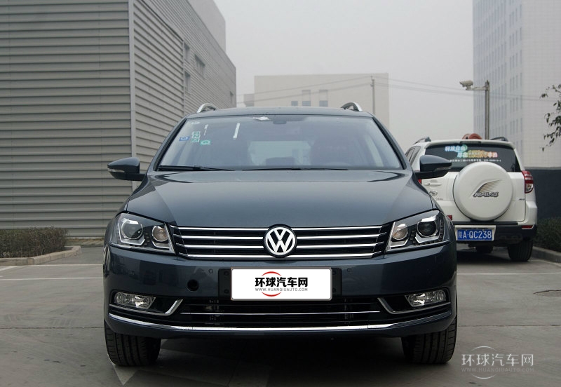2012款 旅行版 2.0TSI 豪華型