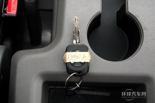 2014款 M5 Q7 2.0L 7座長軸舒適型