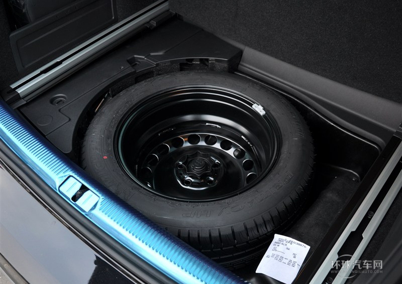 2012款 旅行版 2.0TSI 四驅豪華型