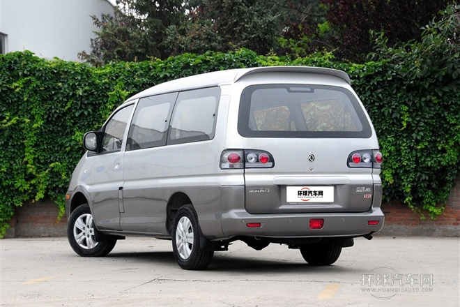 2014款 M5 Q7 2.0L 7座長軸舒適型