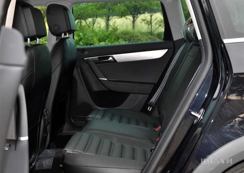 2012款 旅行版 2.0TSI 四驅豪華型