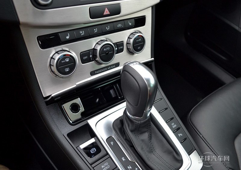 2012款 旅行版 2.0TSI 四驅(qū)舒適型