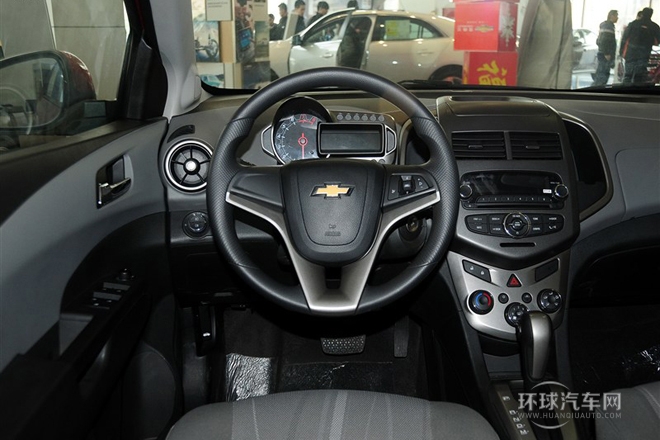 2011款 兩廂 1.4L AT SE