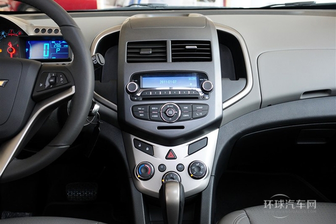 2011款 兩廂 1.4L AT SL