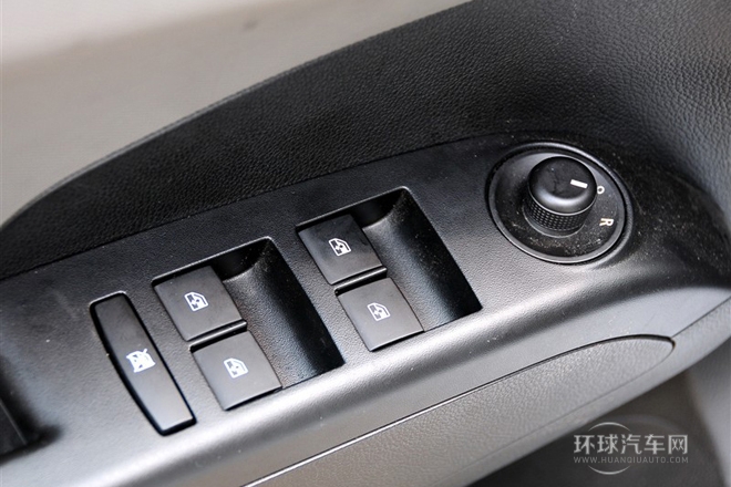 2011款 兩廂 1.4L MT SE