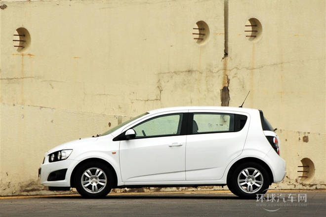 2011款 兩廂 1.4L MT SE