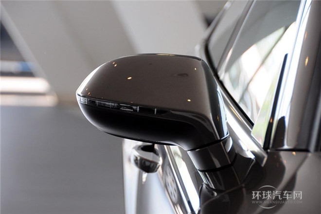 2014款 50 TFSI quattro 豪華型