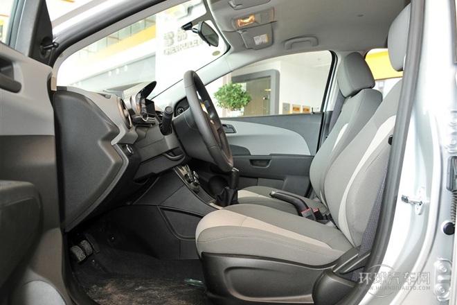 2011款 兩廂 1.4L MT SL