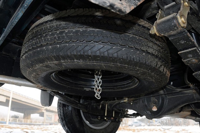 2010款 2.4T柴油標準型4D25