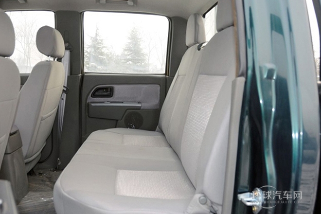 2010款 2.4T柴油標準型4D25