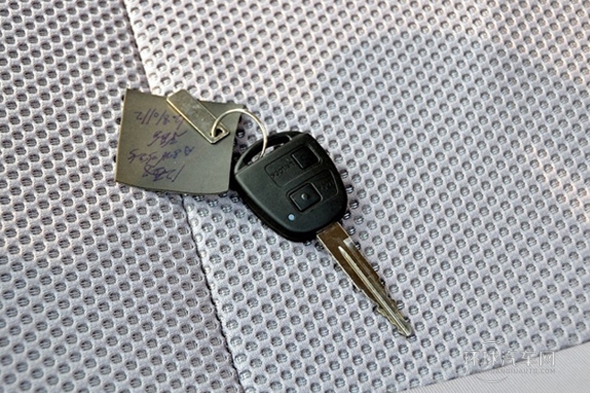 2009款 2.4T柴油超豪華型