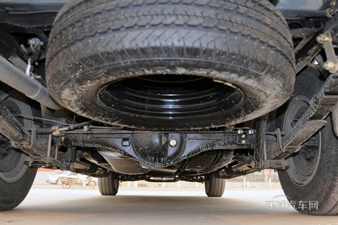 2012款 2.8T兩驅柴油版中軸