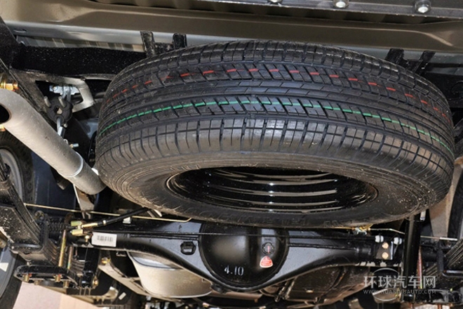 2013款 2.8T兩驅(qū)柴油精英版中雙